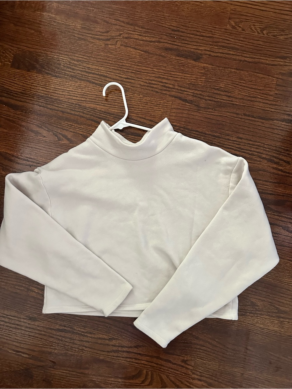 Express Cream Mock Neck Crop Sweater Medium